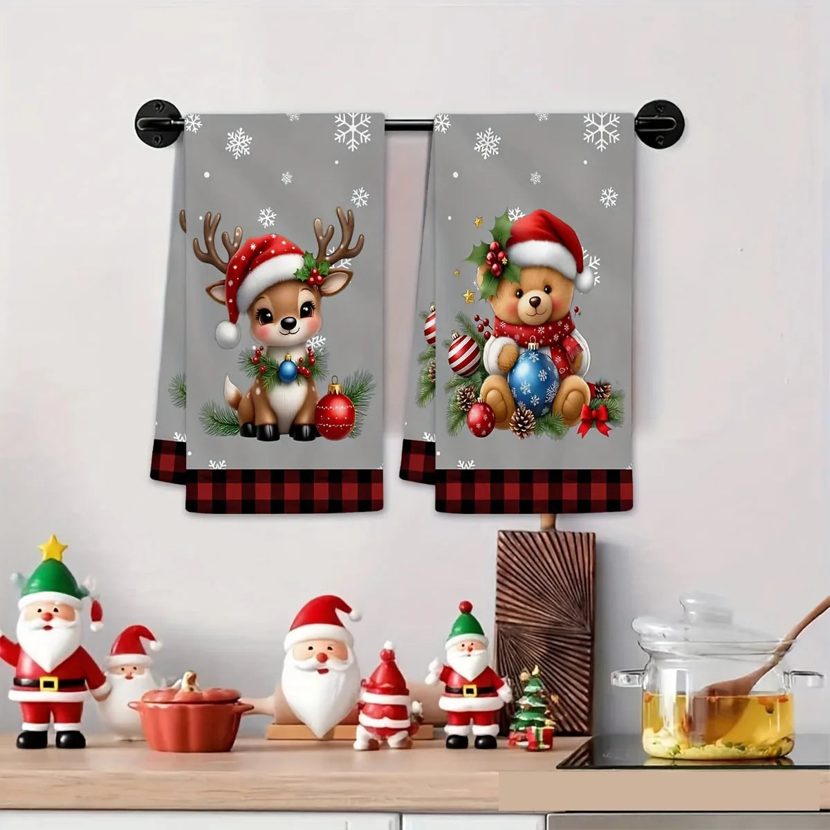 2-Pack Christmas Reindeer & Teddy Bear Towels